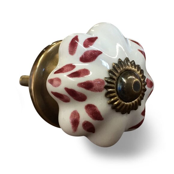 Knob-It Home Decor Classic Cabinet & Drawer Knobs | 8-Piece | K3538 - Picture 3 of 3